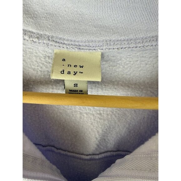 A New Day Sweater womens Small Purple Athleisure Knit Cropped College Sporty - Picture 2 of 8